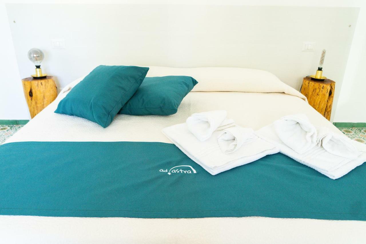 Ad Astra Bed and Breakfast Castellaneta Marina Eksteriør billede